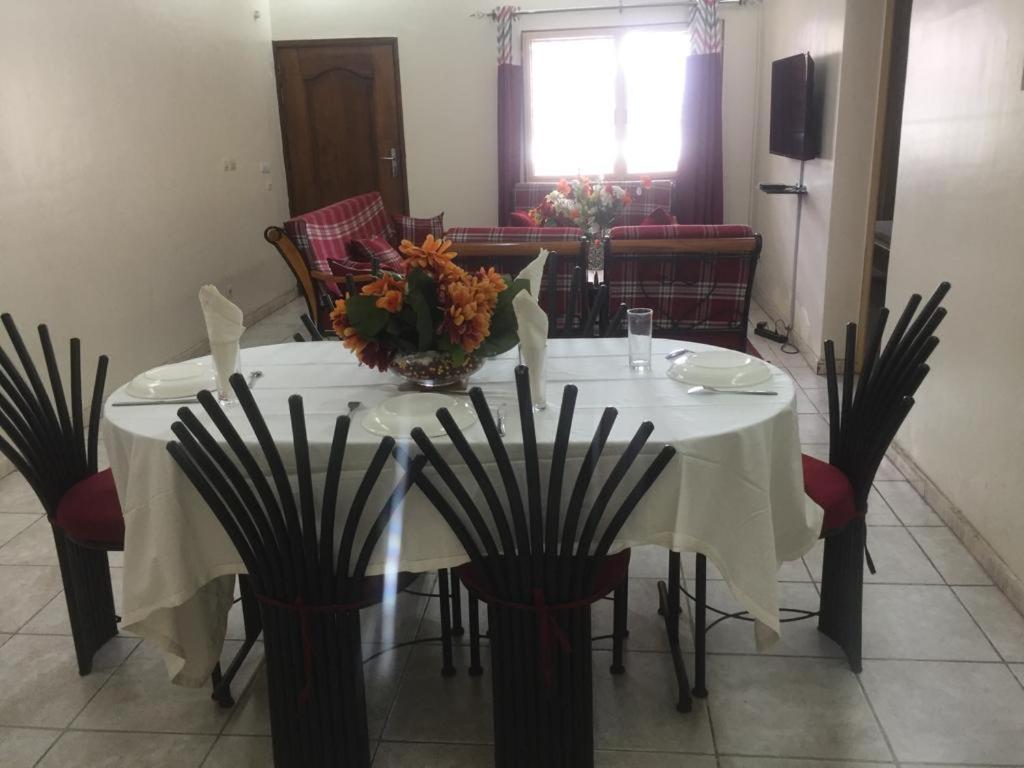 Résidence Comara Marcory Extérieur photo
